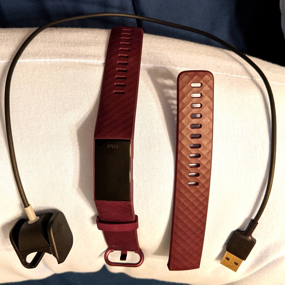 FitBit Charge 4